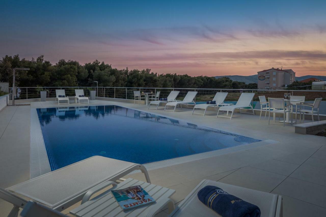 Luxury Apartments Baotic Трогир Екстериор снимка