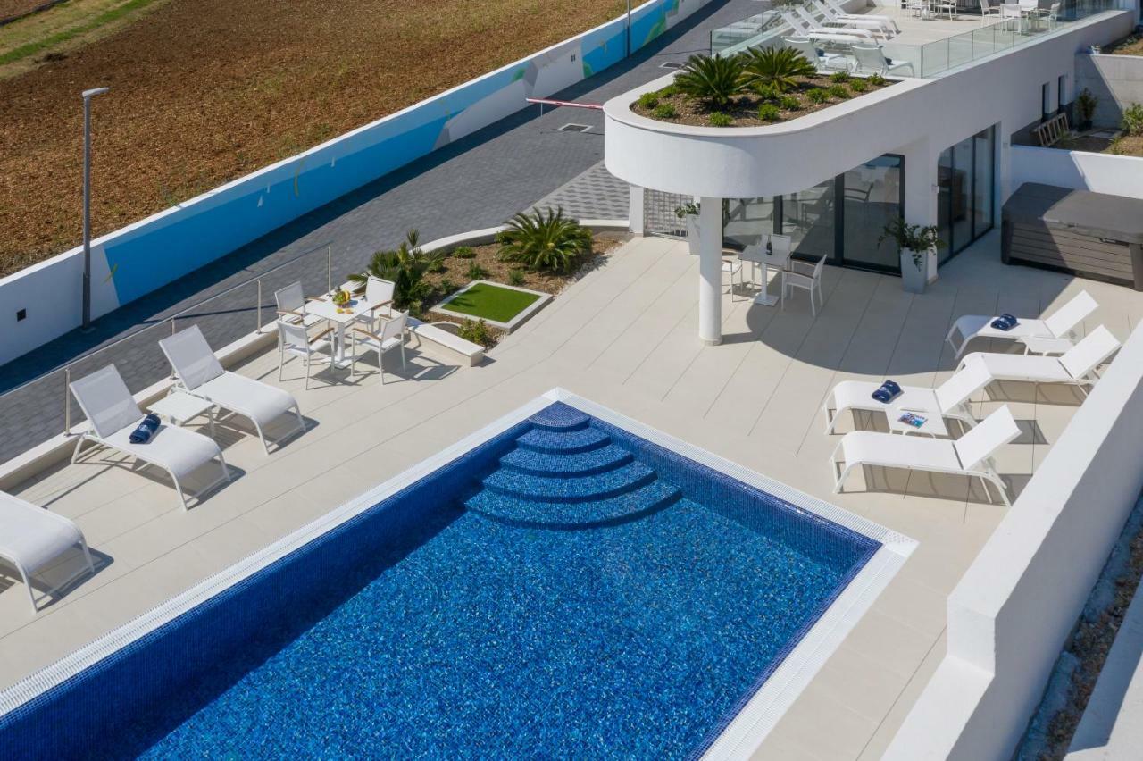 Luxury Apartments Baotic Трогир Екстериор снимка