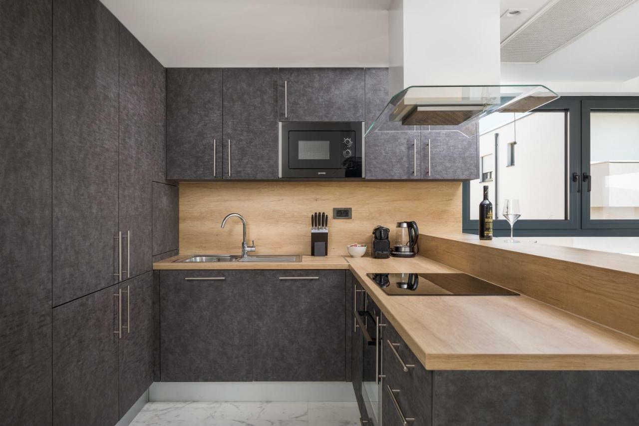 Luxury Apartments Baotic Трогир Екстериор снимка