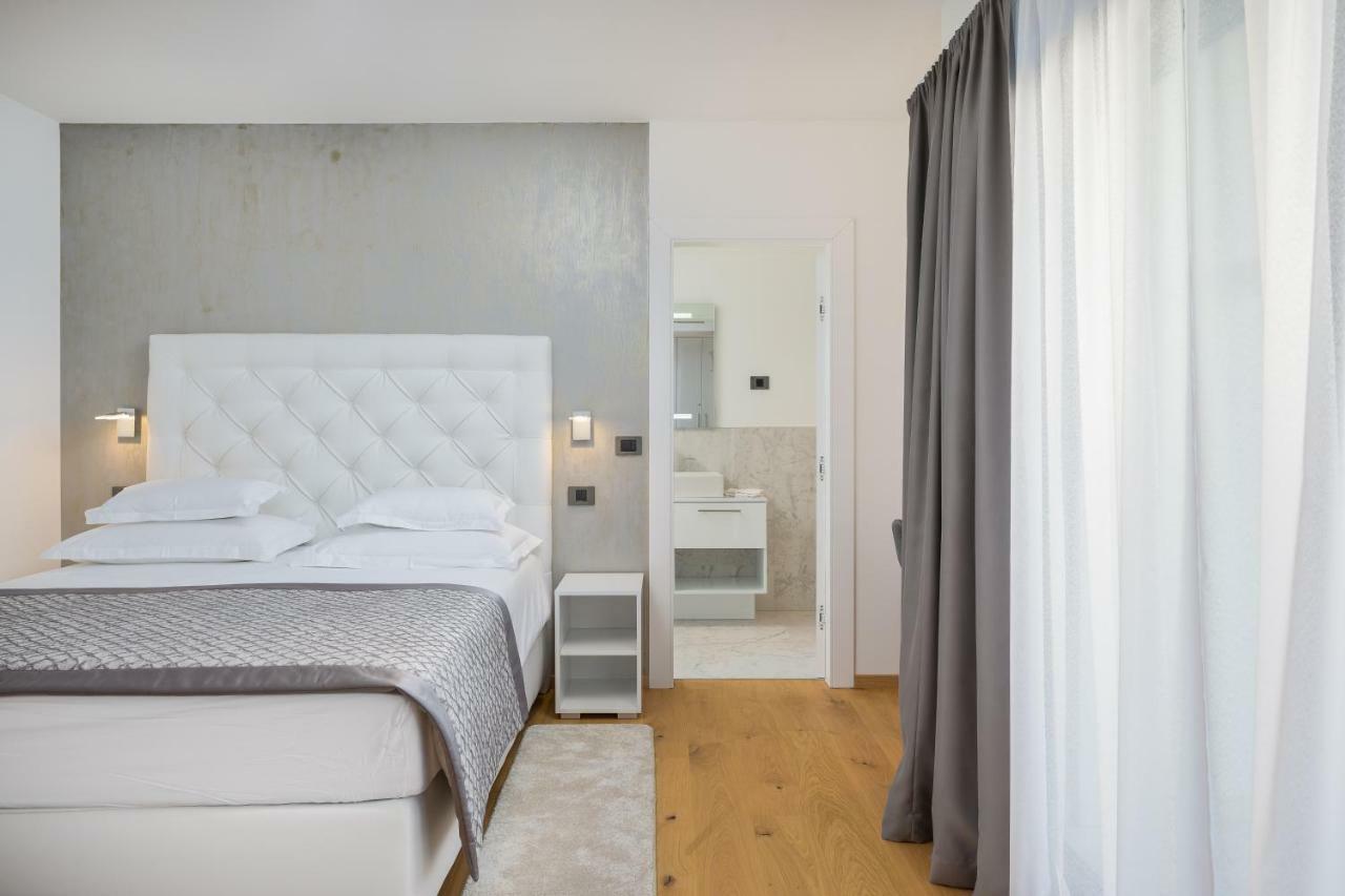Luxury Apartments Baotic Трогир Екстериор снимка