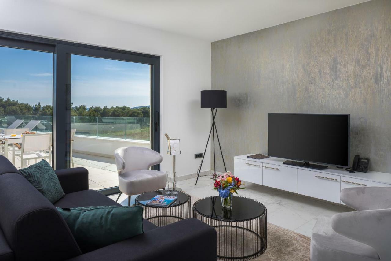 Luxury Apartments Baotic Трогир Екстериор снимка