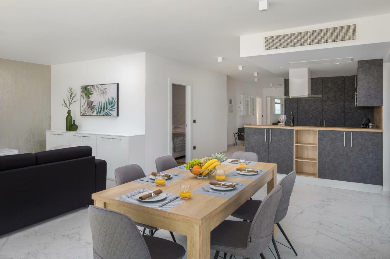 Luxury Apartments Baotic Трогир Екстериор снимка