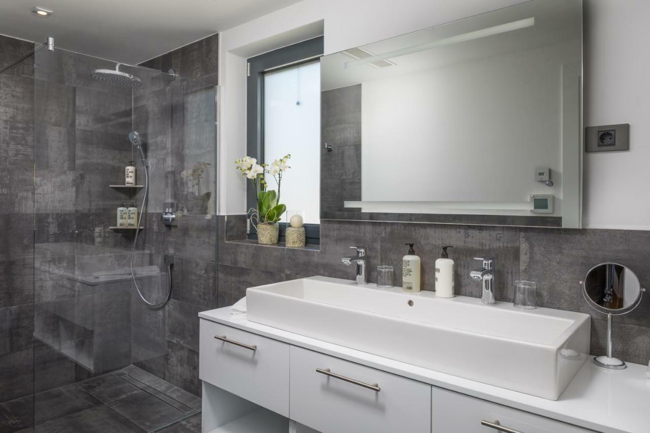 Luxury Apartments Baotic Трогир Екстериор снимка